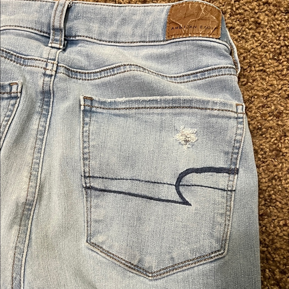 American Eagle Outfitters Light Blue Skinny Jeans